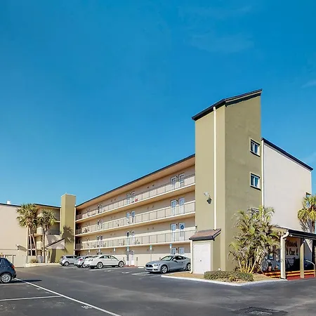 Mariners Cove Apartment